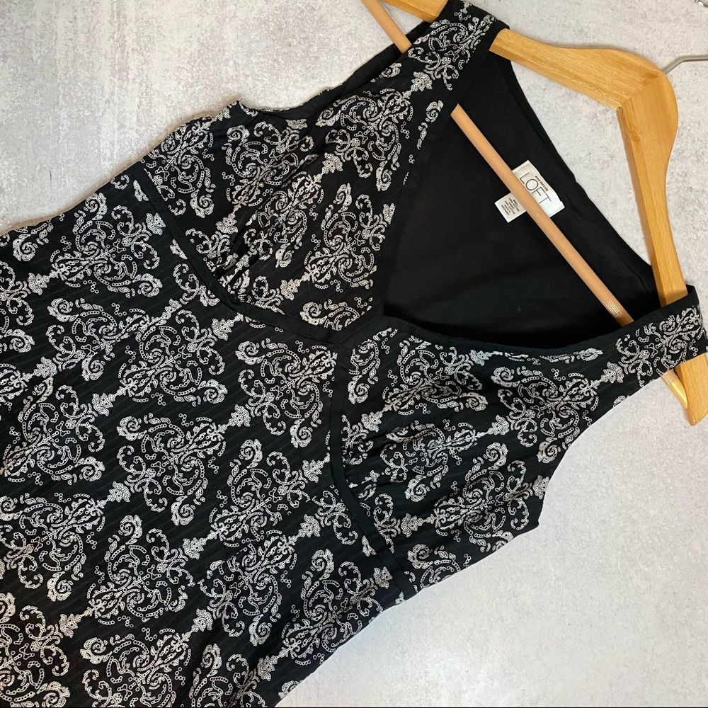 LOFT Black and White Dress Size 4